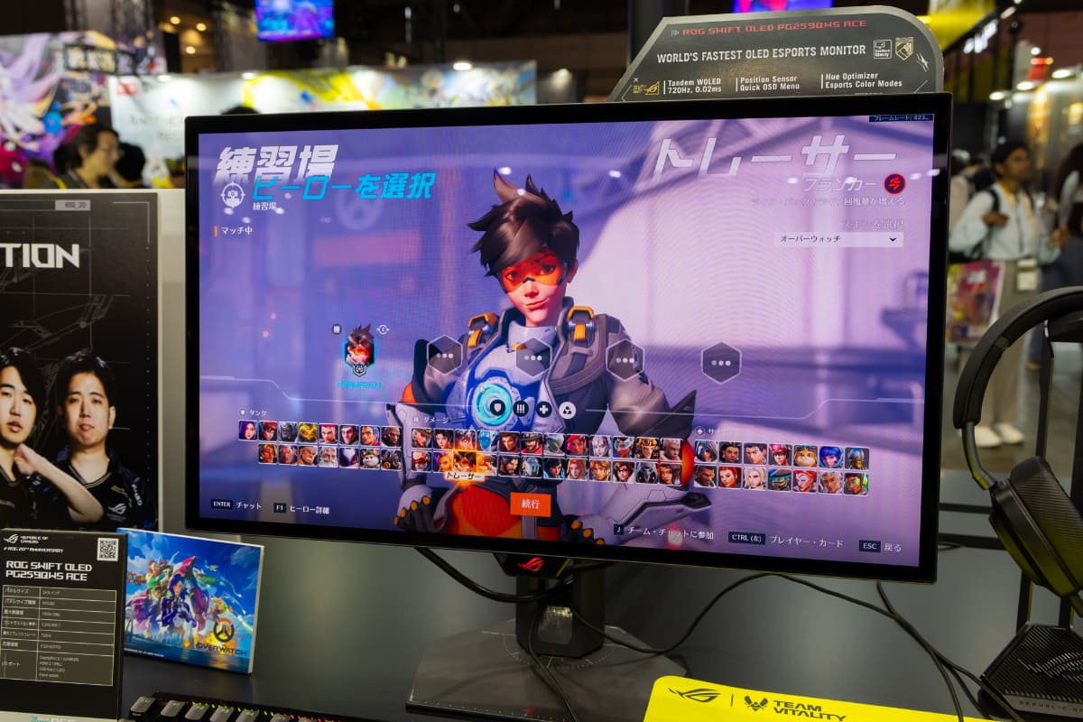 eスポーツ向け有機ELモニター「ROG Swift OLED PG259QWS Ace」