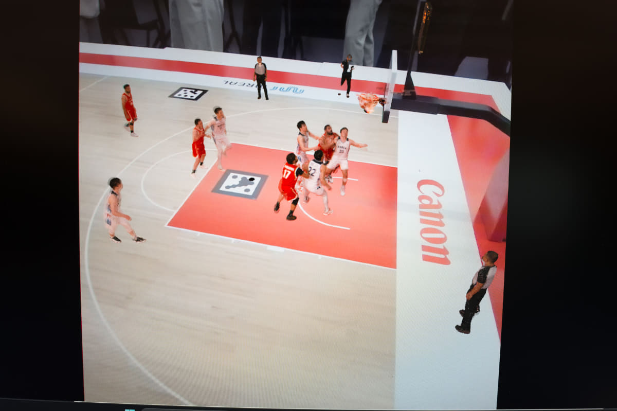 ビューアーに映像を送るPCの画面を撮影。ボールがゴールに入り、ネットを揺らす様子もわかる。放映権の関係から、動画でお見せできないのが惜しまれる