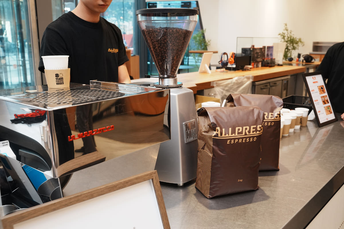 Allpress Coffee Roastersとコラボレーションしたラウンジエリアも用意
