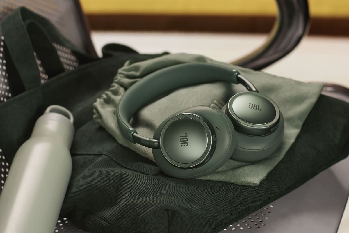 「Live 780NC」新色グリーン