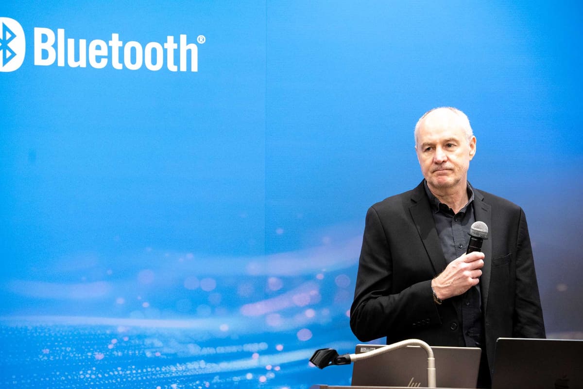 記者説明会に登壇したBluetooth SIGのネヴィル・マイヤーズCEO
