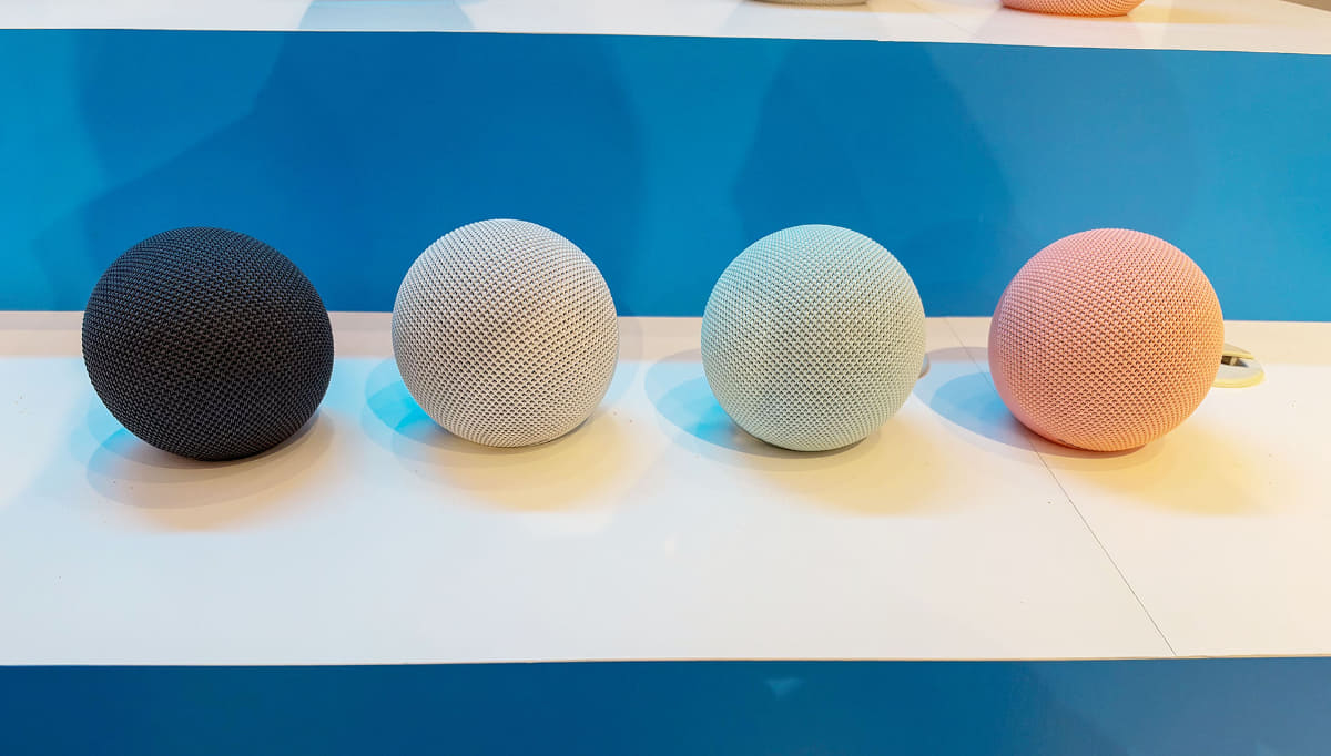 新Echo Dot。ファブリックの編み目が細かくなった