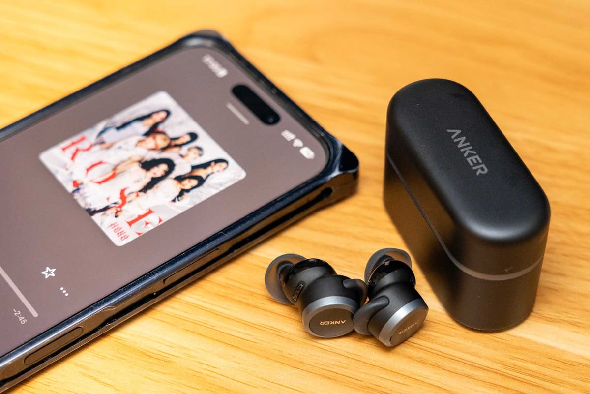 iPhone 16 Proとペアリングして音楽を聴いてみた