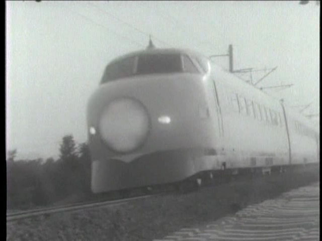 <FONT size=2>1962年、鴨宮モデル線で試験走行を開始した0系の母体となった1000形試作車<BR>B編成<BR></FONT><FONT size=1>(C)NTV</FONT>