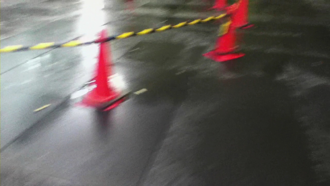 <a href="/video/avw/docs/567/641/oldtouchmov.mov" ipw_id="2118138" ipw_linktype="filelink_raw">oldtouchmov.mov</a>&nbsp;(37.8MB)<br>第4世代touchの動画