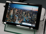 SHARP Mebius Pad - 10.1型IGZO液晶、重さ595g、LTE対応、Windows10にアップグレード済み シャープ、15時間駆動の10.1型Windowsタブレット「Mebius Pad」 - 価格.com