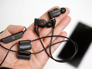 ミニレビュー】愛用のイヤフォンがBluetooth化!! ソニーのBT