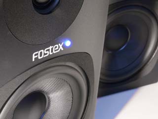 fostex pm0.5d 白　スピーカー　2台とケーブル２本 Amazon.co.jp: FOSTEX アクティブスピーカー PM0.5d（B）(1台