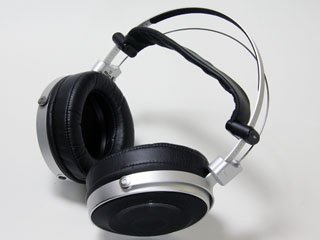 プレイバック2015】“積みヘッドフォン”発生!? HD 800/SE-MASTER1/AK