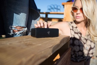 Razer、パッシブラジエータ2基のBluetoothスピーカー「Leviathan Mini