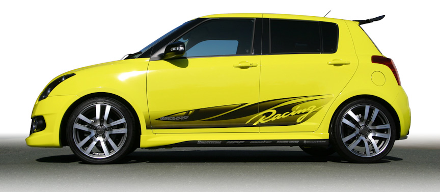 スズキスポーツレーシングが「スイフトスポーツの完成形」をコンセプトに開発し、東京オートサロンに出展した「スズキスポーツリミテッド」