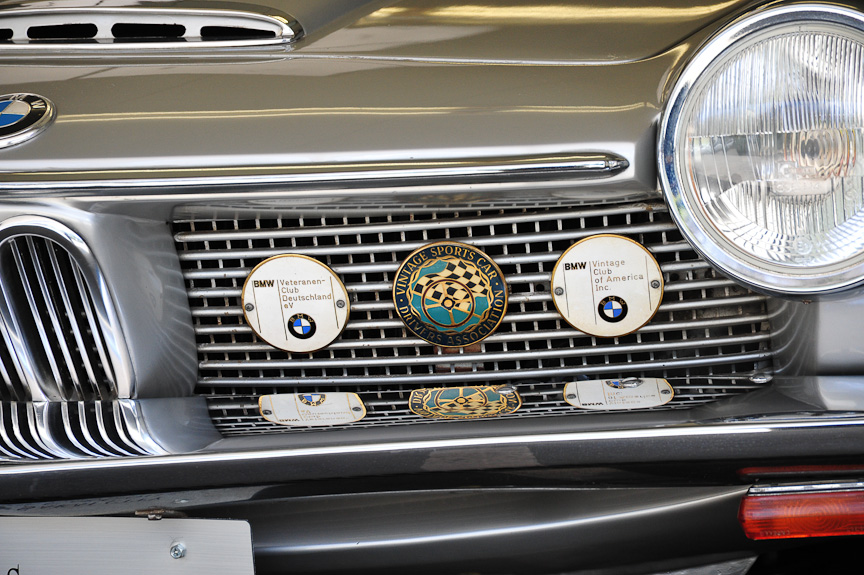 BMW 1600GT GLAS（1968年）<br>ノイエ・クラッセのヒットにより生産能力の増強を迫られたBMWは、自動車メーカーのHans Glas（ハンス・グラース）を買収。Glasの工場を使用するとともに、Glasの製品を改良して販売した