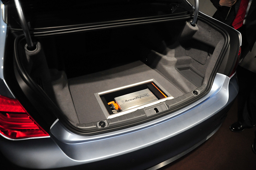 ActiveHybridのバッテリー