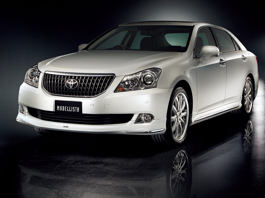 MODELLISTAバージョンを装着した新型「クラウンマジェスタ」