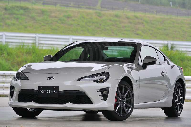 市販化に向けて開発中の86 ブレンボブレーキ装着車（プロトタイプ）