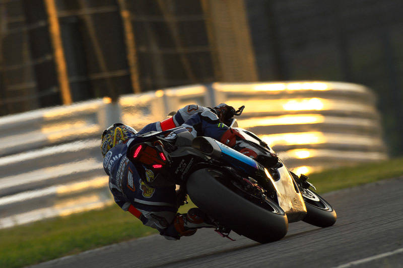 優勝した21号車YAMAHA FACTORY RACING TEAM