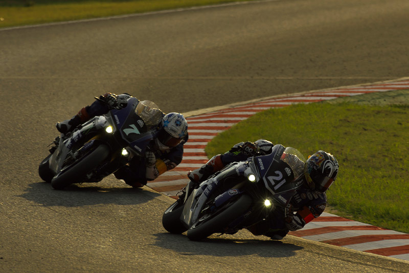 ほぼ同じファクトリー体制の7号車YART YAMAHA - OFFICIAL EWC TEAMは4位