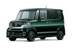 ホンダ、「N-BOX」に装備を充実させた特別仕様車「SSパッケージ