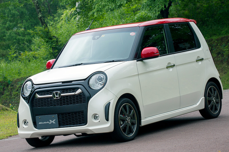 2WD（FF）のN-ONE Modulo Xの価格は189万8000円