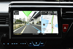 サイバーナビと連携し、先進運転支援を実現する「マルチドライブ