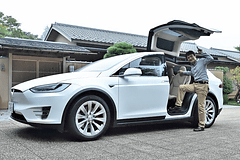 インプレッション】テスラ「モデル X P90D」 / - Car Watch
