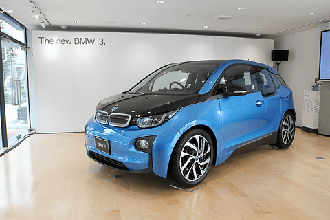 BMW、EV390km、レンジエクステンダー511kmの航続距離を実現した新型