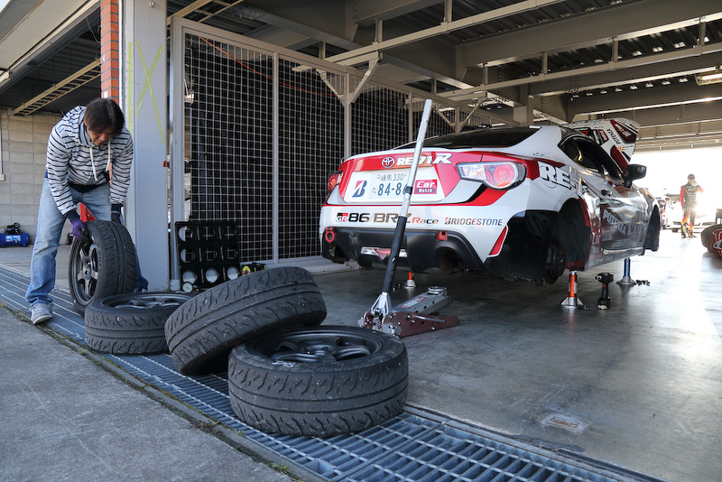 “勝利のタイヤ”としてクラブマンクラスでシェア9割以上を獲得していたブリヂストン「POTENZA RE-71R」。下馬評ではRE-71Rでは勝てないとの噂が絶えなかったものの、上位入賞者はどれもRE-71Rを装着していたという結果に