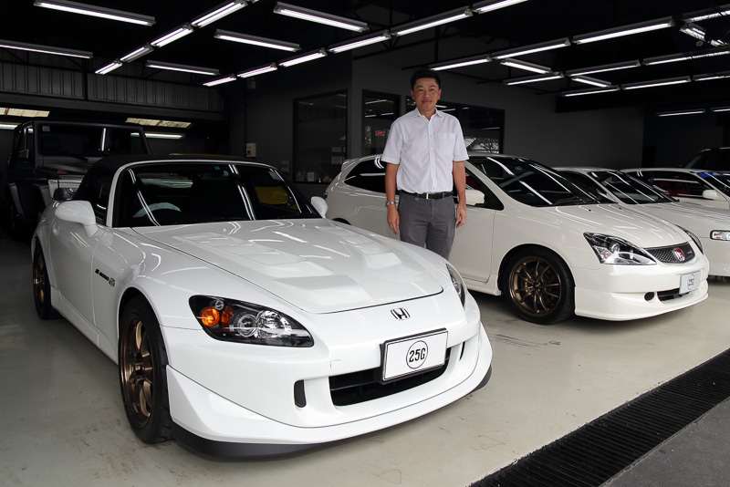 フィット・ハイブリッド RS