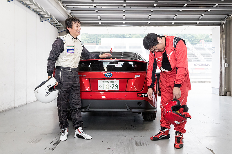 上位には食い込めないことが分かったので、とりあえずヤラセで「悔しがるおっさん」の写真をおさえておく