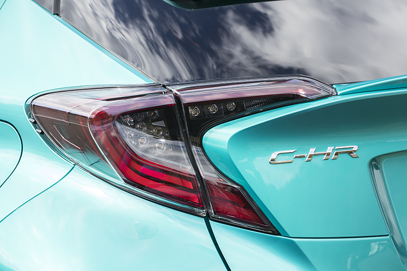 リアコンビランプも2種類