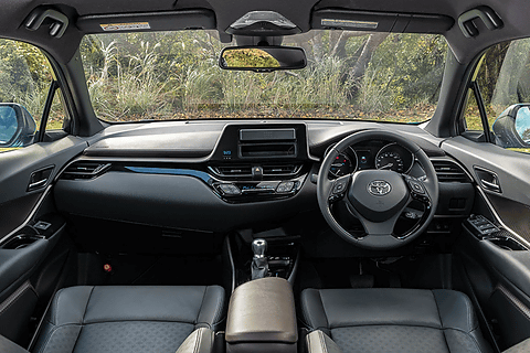 写真で見る トヨタ C Hr プロトタイプ Car Watch