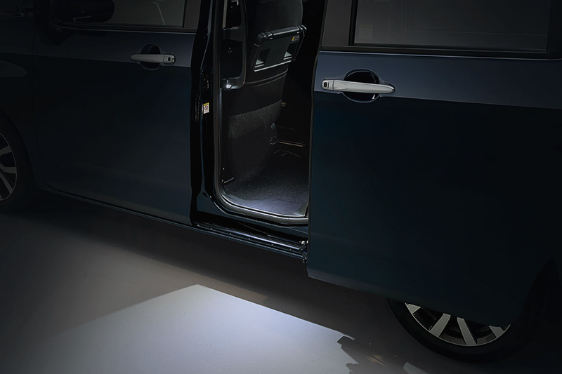 LEDスマートフットライト：2万3760円