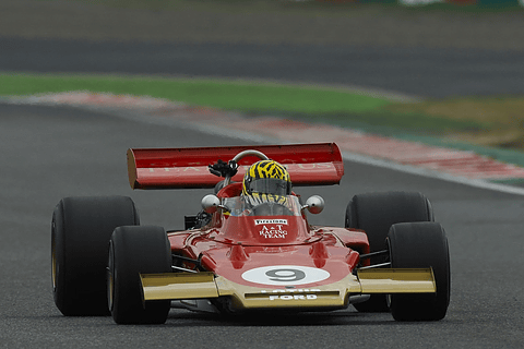 フェラーリ 鈴鹿フォーミュラ 1 VIP ダウンベスト レッド フェラーリF1、マイアミGP限定リバリーを発表。レッドを基調とし