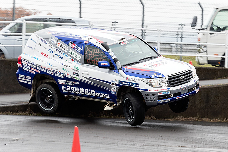 トヨタ ランドクルーザー200ラリー車