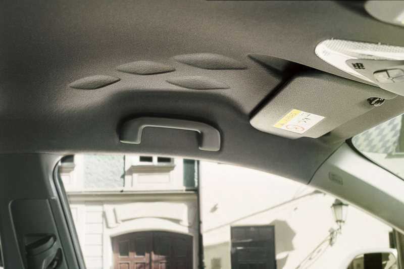 天井のくぼみ（ダイヤモンド形状）