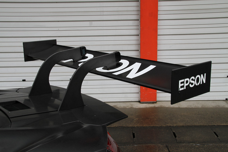 Epson Nakajima RacingのNSX-GT。「EPSON」「DUNLOP」「Modulo」「GREEN TEC」などのステッカーが貼られる