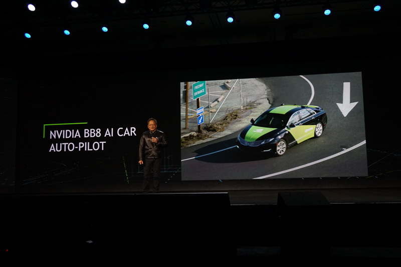 Xavierを使用した自動運転車「BB8」によるデモ走行映像