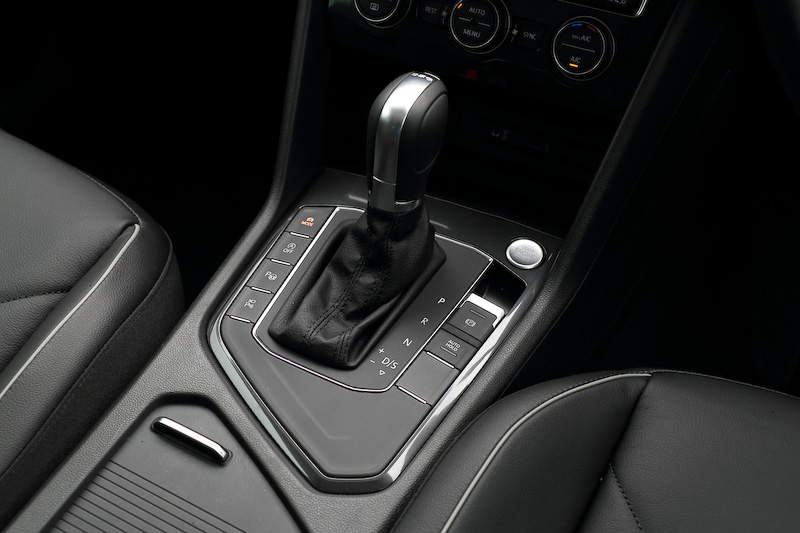 トランスミッションは6速DSGを採用する