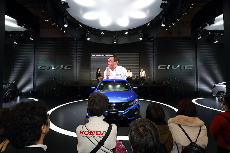 東京オートサロン 2017で行なわれた「Epson Nakajima Racing」と「TEAM KUNIMITSU」のトークショーをレポート