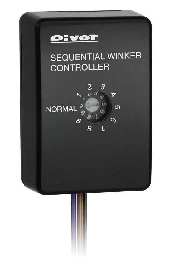 3月発売予定の「SEQUENTIAL WINKER CONTROLLER」。制御ユニットのサイズは35×51×23mm（幅×奥行き×高さ）