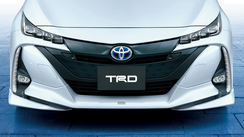 フロントスポイラー（LEDなし）：塗装済4万3000円（税別）