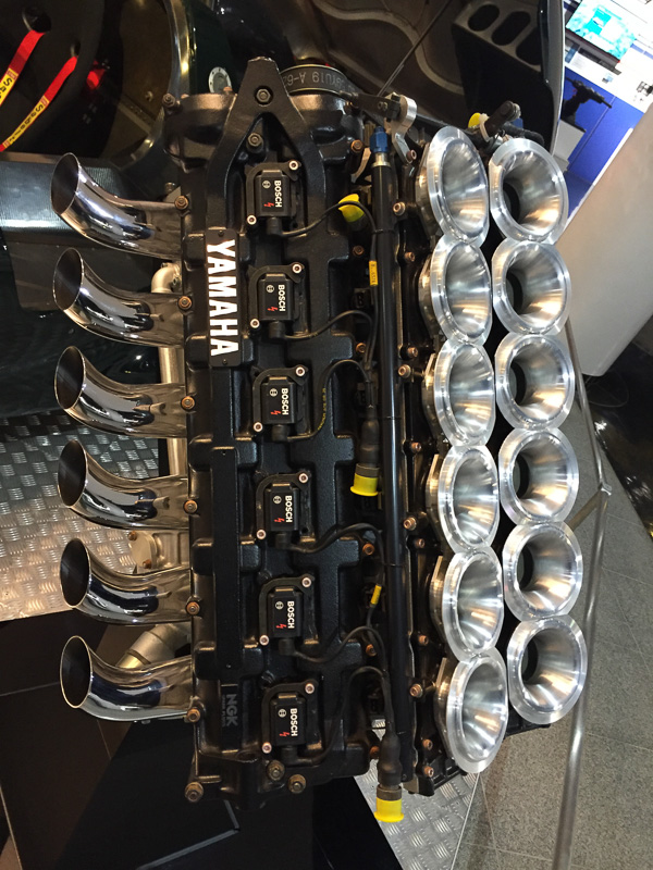 V型12気筒3.5リッターエンジン「OX99」