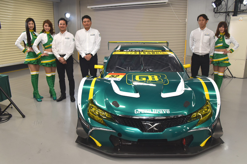 SUPER GTに参戦するのは、平沼貴之選手と番場琢選手に加えて、第3ドライバーとして脇阪薰一選手がエントリーされる
