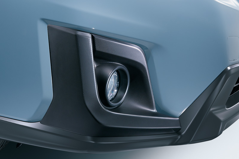 フロント＆リアフォグランプを全車標準装備