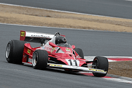 F1公式プログラム　1977年日本グランプリ　富士スピードウェイ フォトギャラリー】40年の時を超え、当時のF1マシンが富士を疾走