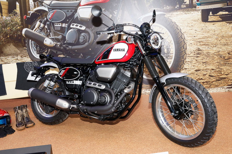 BOLTをベースにダートラ風に仕上げたSCR950