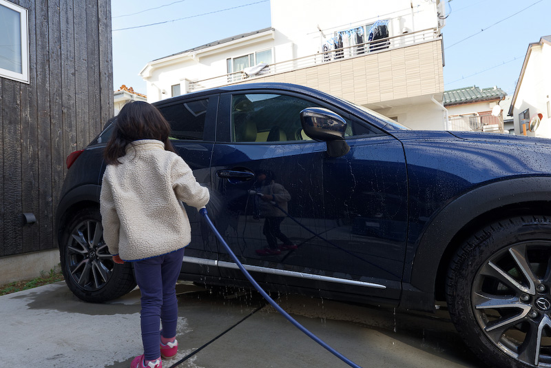 最初に長女が水洗いを担当