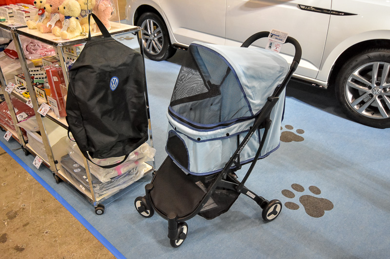 新商品の「折りたたみペットカート」