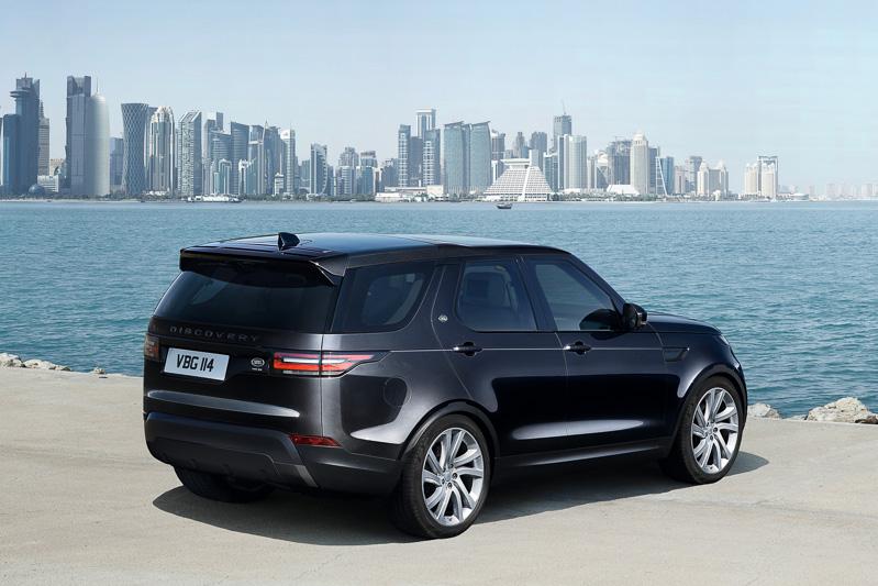 ディスカバリー FIRST EDITIONは4月17日23時59分まで<a href="http://www.landrover.co.jp/vehicles/discovery/discovery_presale.html">特設Webサイト</a>で購入受付を受け付けている