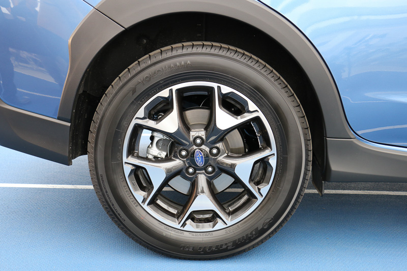 1.6i EyeSight、1.6i-L EyeSight、2.0i-L EyeSightで採用される225/60 R17タイヤ